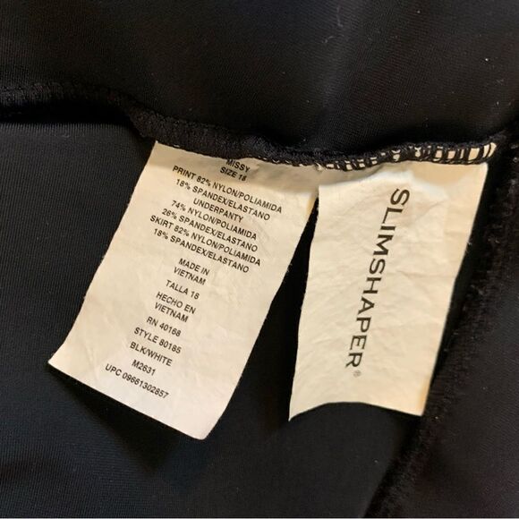 SlimShaper Swim Skirt Black Sz 18 Gorgeous - Picture 3 of 3